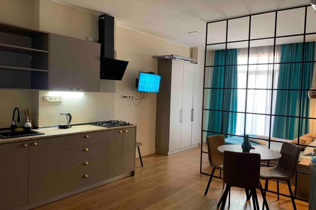 Geverse Apartment 巴统 外观 照片