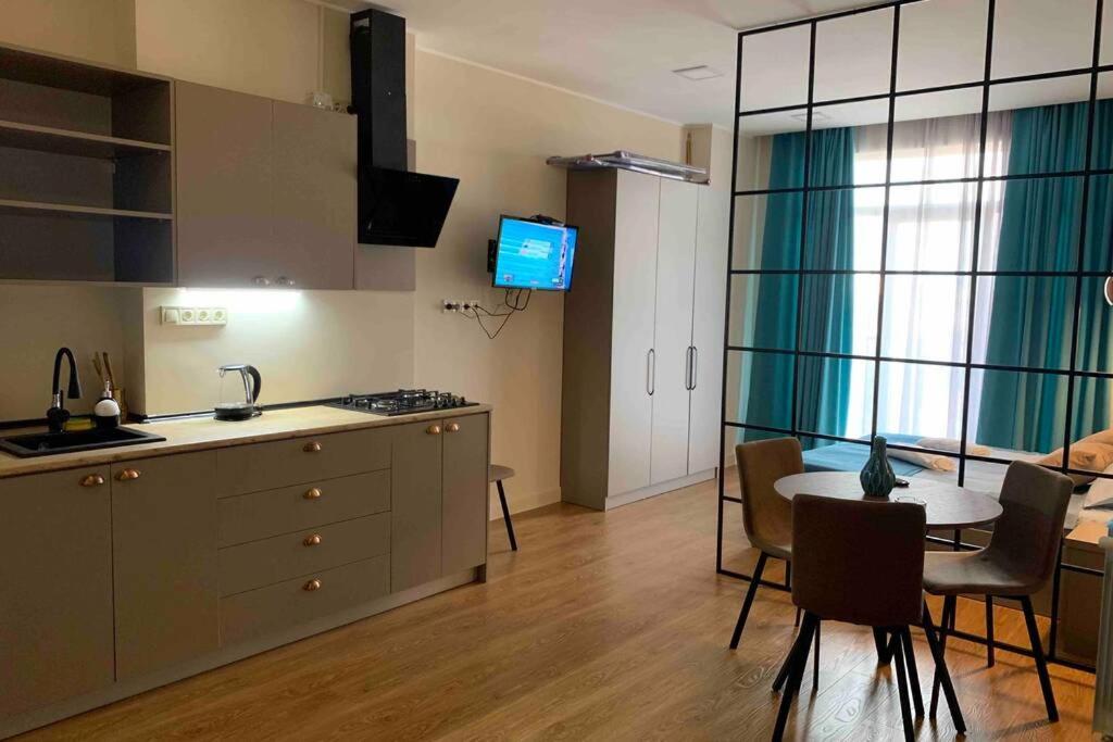 Geverse Apartment 巴统 外观 照片