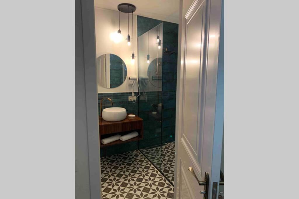 Geverse Apartment 巴统 外观 照片