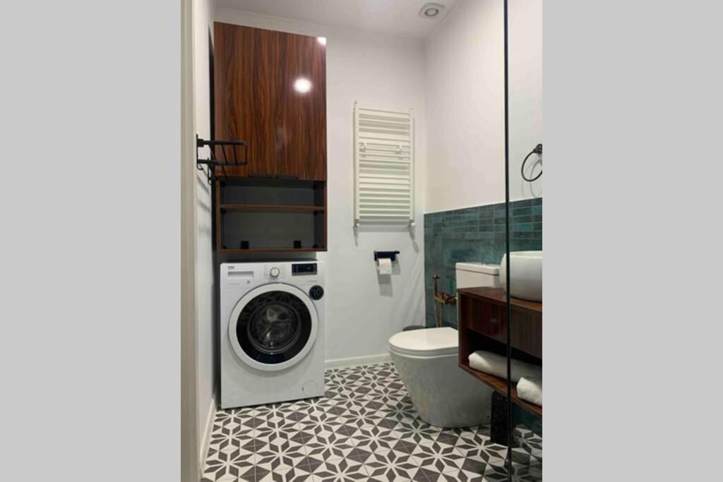 Geverse Apartment 巴统 外观 照片